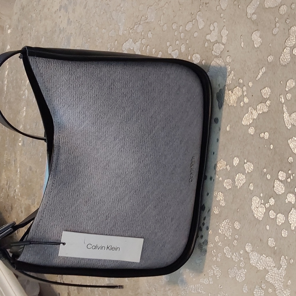 NWT Calvin Klein Purse